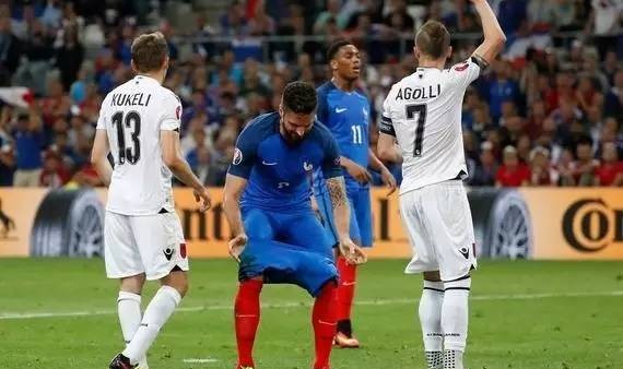  阿德耶米长途奔袭入选周最佳进球