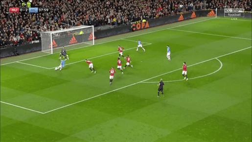  克莱蒙定位球战术屡建奇功，头球接力破门惊艳法甲赛场